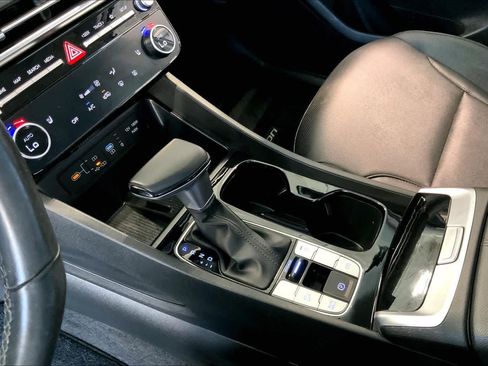 Certified 2025 Hyundai Tucson SEL FWD image 16