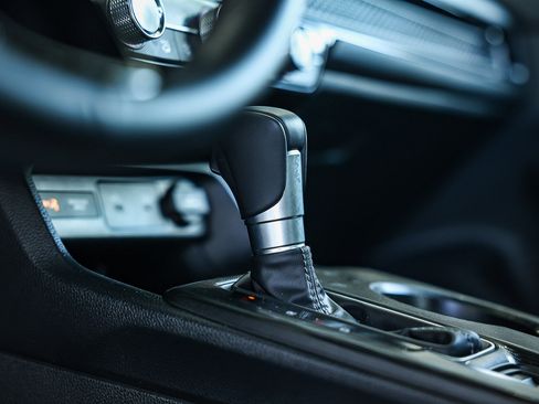 Used 2025 Honda Civic Sport image 30