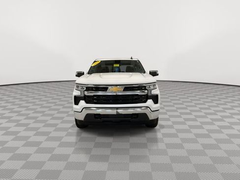 Certified 2024 Chevrolet Silverado 1500 LT w/ Z71 Off-Road Package AWD/4WD image 3