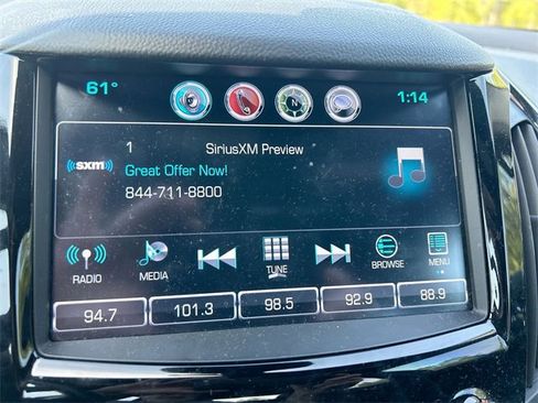 Used 2017 Chevrolet Cruze Premier image 19