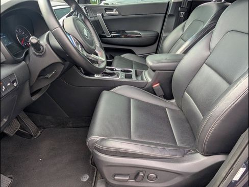 Used 2021 Kia Sportage EX FWD image 11
