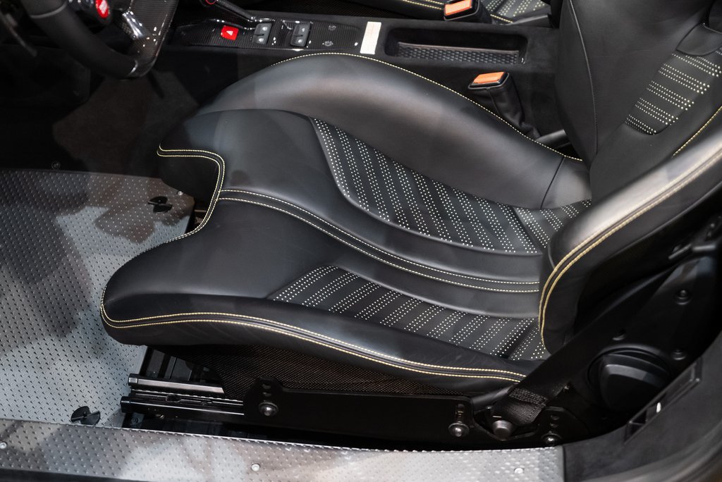 Certified 2015 Ferrari 458 Speciale A RWD image 27
