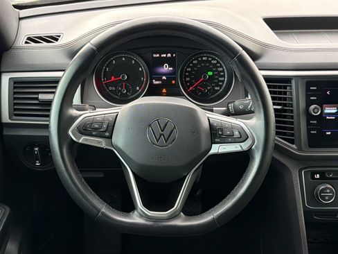 Used 2020 Volkswagen Atlas Cross Sport SE FWD image 9