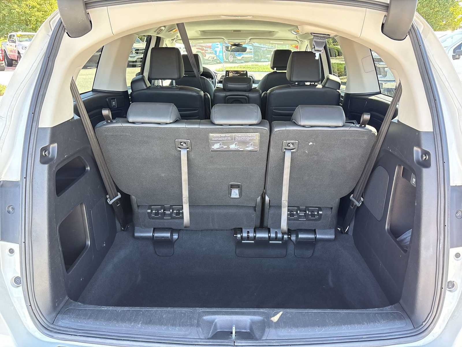 Used 2025 Honda Odyssey EX-L image 25