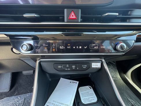 New 2026 Kia Carnival SX Prestige FWD image 19