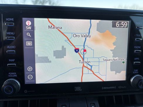 Used 2020 Toyota RAV4 Limited image 9