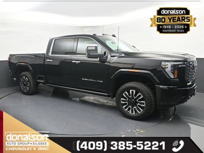 New 2026 GMC Sierra 2500 Denali Ultimate w/ LPO, Black Badging Package