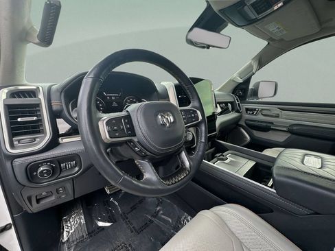 Used 2025 RAM 1500 Tungsten AWD/4WD image 19