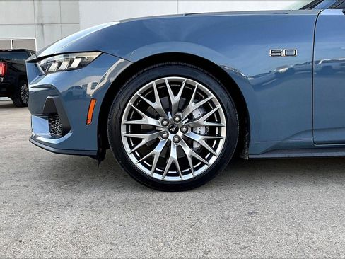 Used 2025 Ford Mustang GT Premium image 2