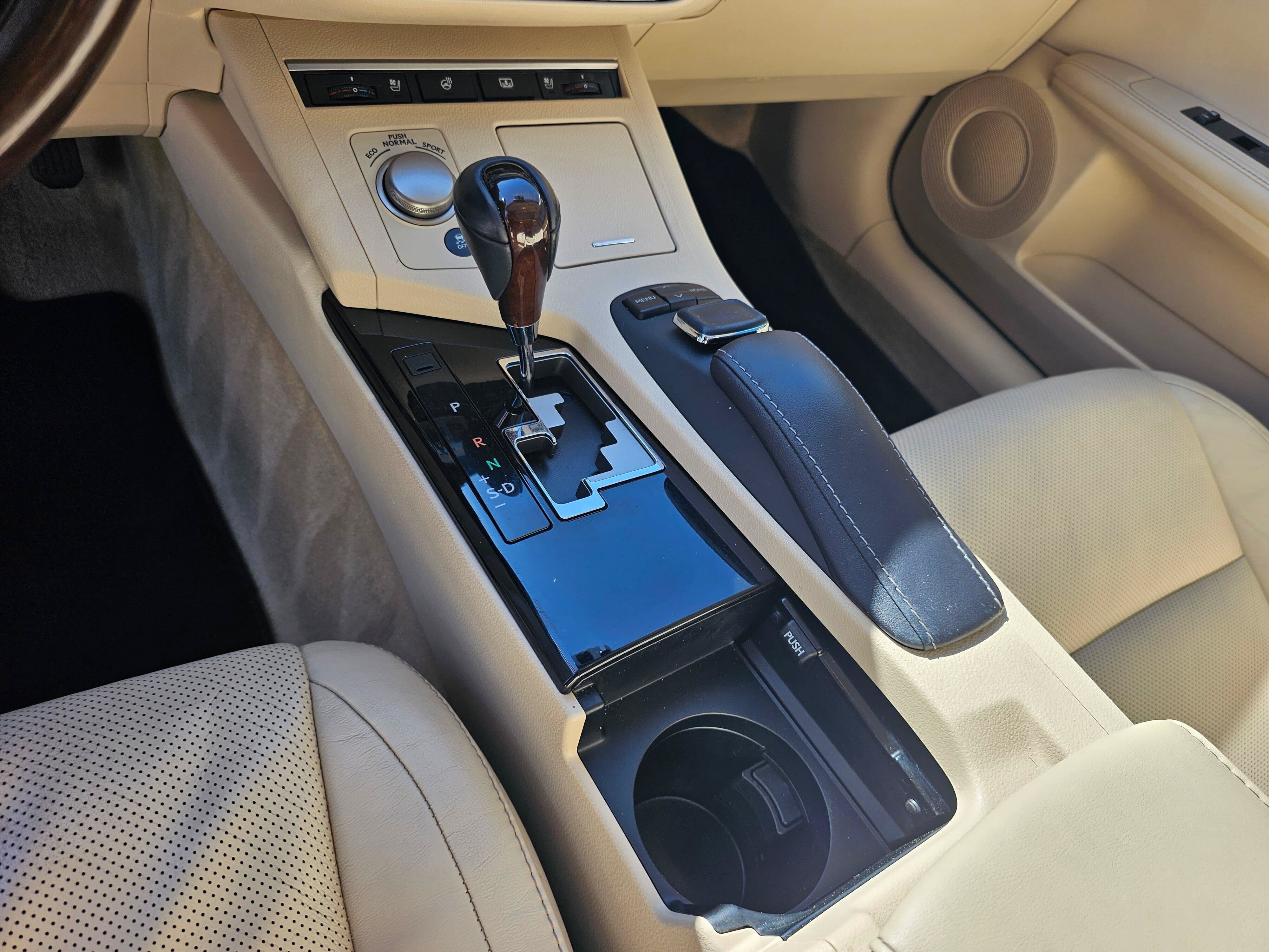 Used 2015 Lexus ES 350 w/ Luxury Package FWD image 31
