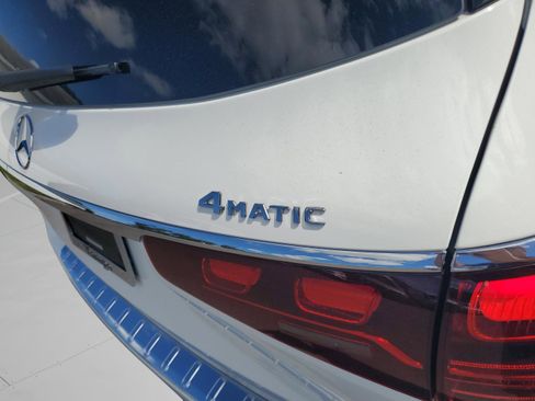 New 2026 Mercedes-Benz GLS 580 4MATIC image 28