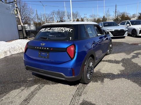 Used 2025 MINI Cooper S image 6