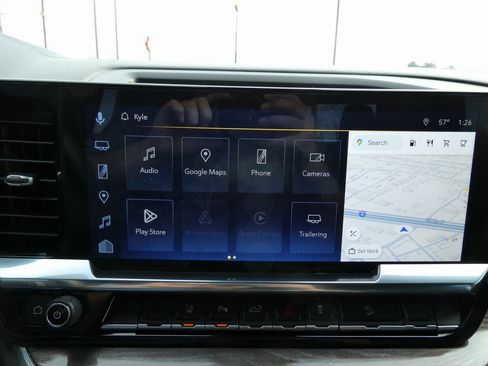 Certified 2025 Chevrolet Silverado 2500 LTZ w/ LTZ Plus Package image 32