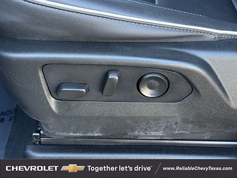 Certified 2023 Chevrolet Suburban Premier image 29