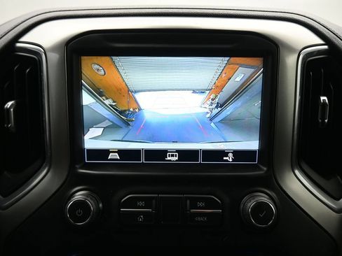 Used 2021 Chevrolet Silverado 1500 LTZ w/ Safety Package II AWD/4WD image 18