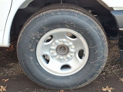 New 2025 Chevrolet Express 2500 image 2