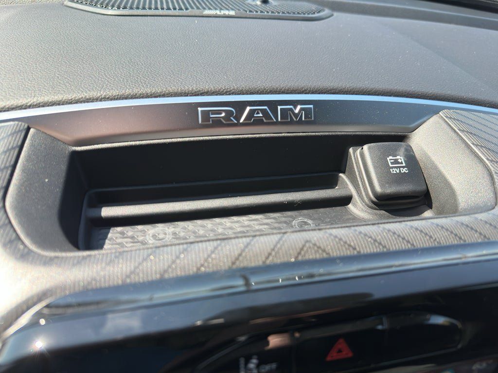 New 2026 RAM 1500 Big Horn AWD/4WD image 16