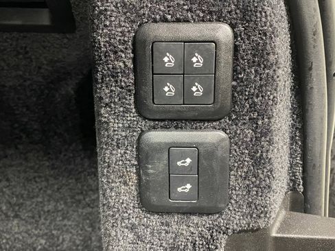 Used 2019 Land Rover Range Rover Supercharged image 11