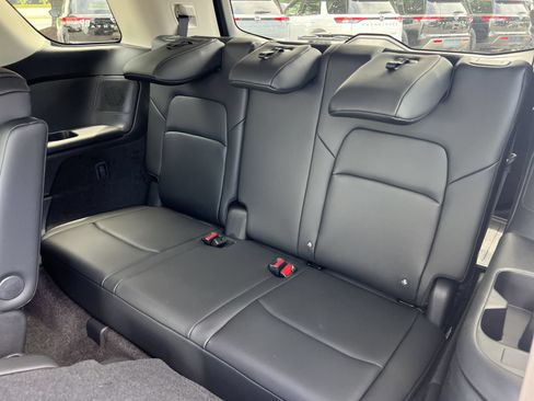 New 2026 Nissan Pathfinder Platinum FWD image 21