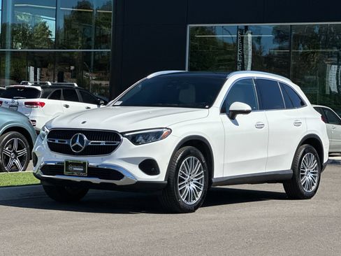Certified 2026 Mercedes-Benz GLC 300 4MATIC image 8