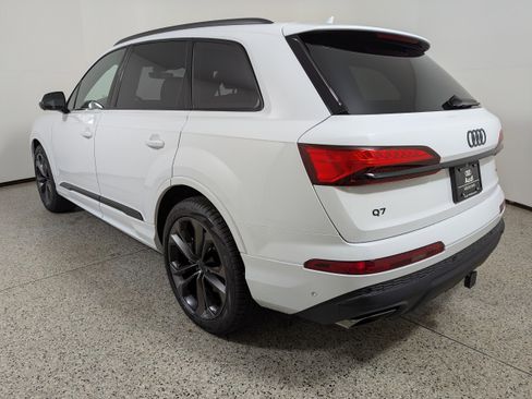 New 2026 Audi Q7 3.0T Premium Plus AWD/4WD image 5