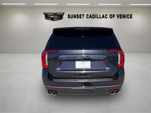 Used 2023 GMC Yukon Denali Ultimate image 4