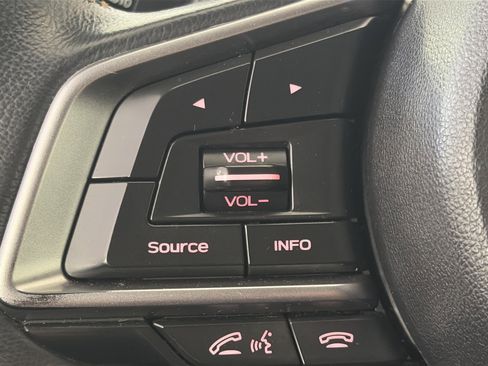 Used 2020 Subaru Crosstrek 2.0i Premium w/ Popular Package #2 image 17