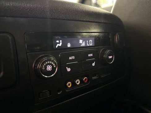 Used 2016 Chevrolet Suburban LTZ AWD/4WD image 24