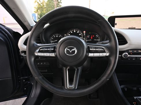 Used 2023 MAZDA MAZDA3 s AWD/4WD image 18