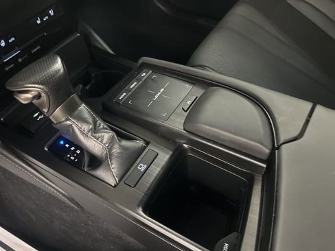 Used 2022 Lexus ES 350 F Sport image 23