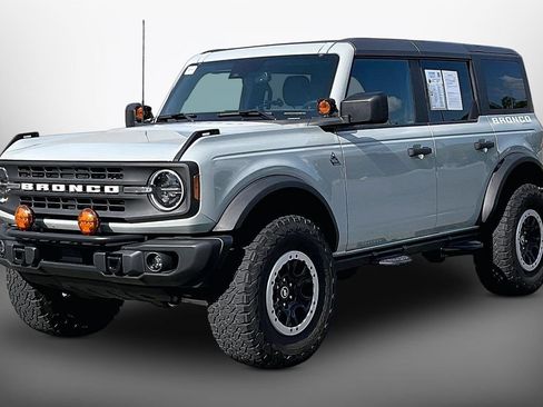 Used 2023 Ford Bronco Black Diamond AWD/4WD image 4