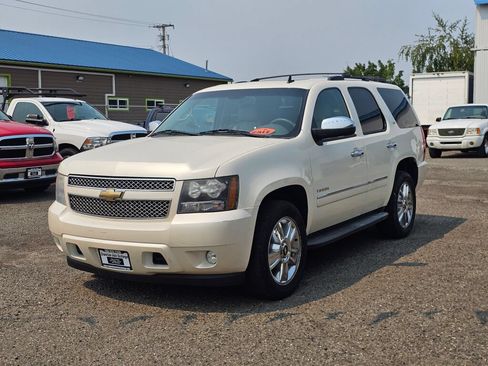 Used 2010 Chevrolet Tahoe LTZ AWD/4WD image 3