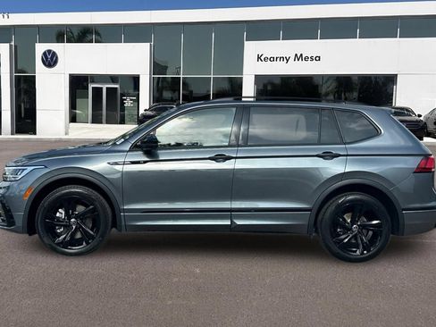 Used 2023 Volkswagen Tiguan SE R-Line FWD image 7