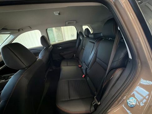 Used 2025 Nissan Rogue SV w/ Rock Creek Premium Package AWD/4WD image 19