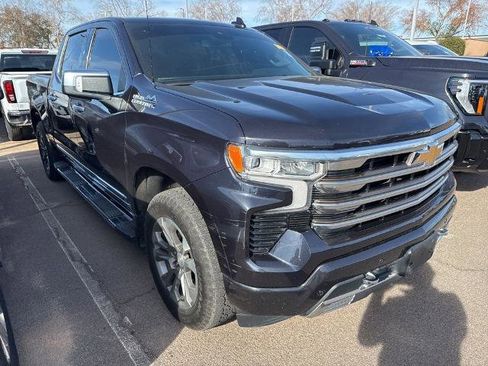 Used 2022 Chevrolet Silverado 1500 High Country image 2