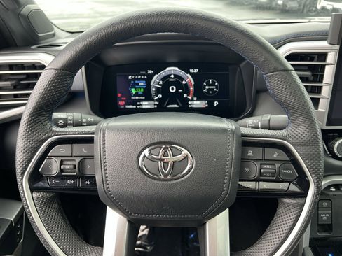 Used 2024 Toyota Tundra Platinum image 16