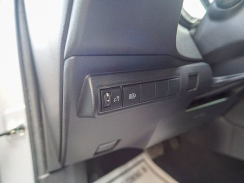 Used 2021 Toyota Corolla LE FWD image 16