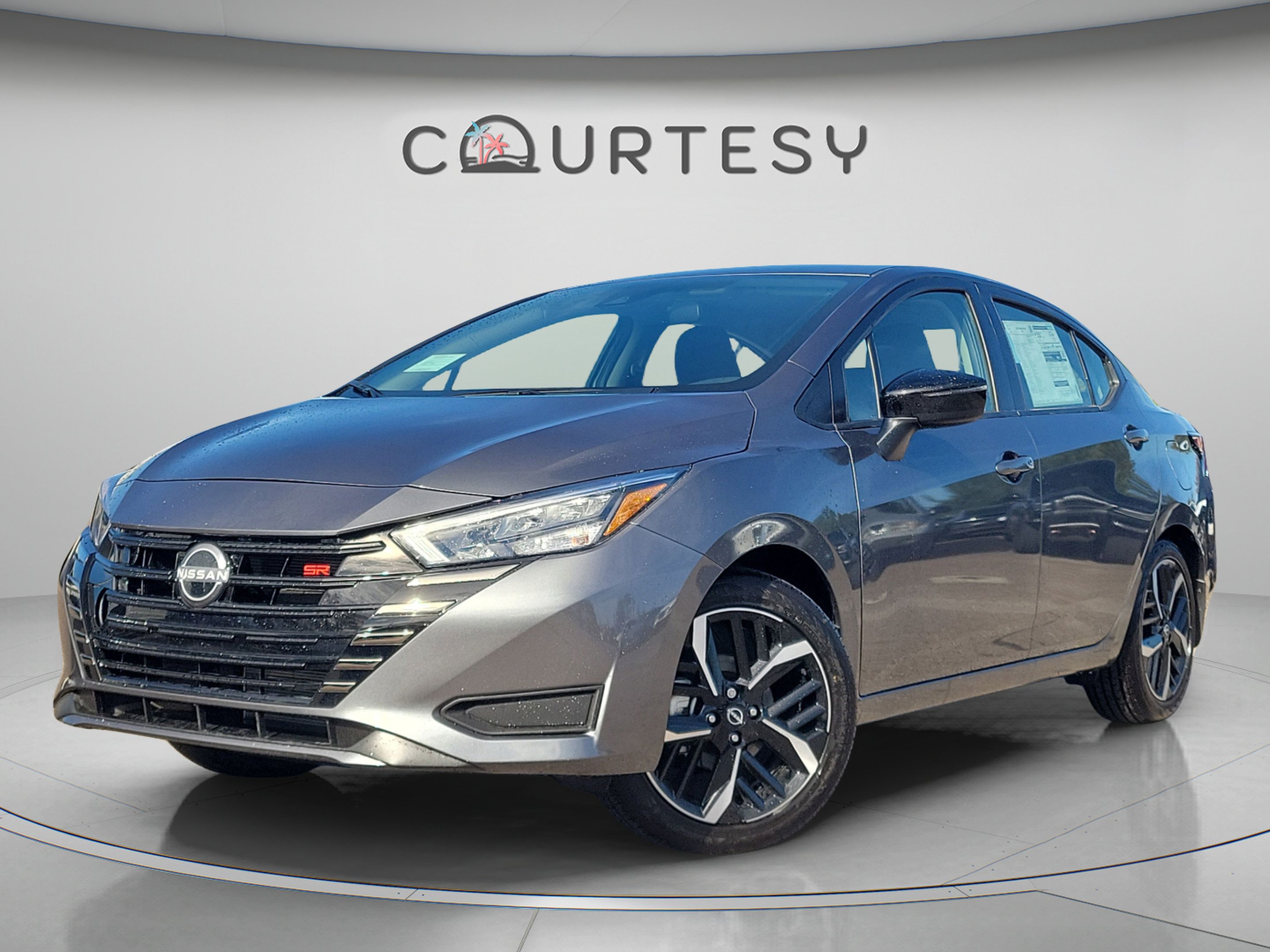 New 2025 Nissan Versa SR w/ Trunk Package FWD 360° Tour