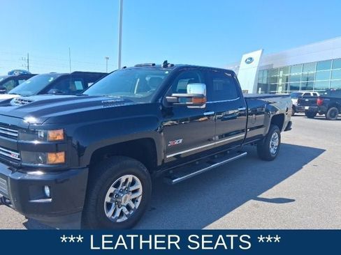 Used 2018 Chevrolet Silverado 3500 LTZ w/ Duramax Plus Package AWD/4WD image 4