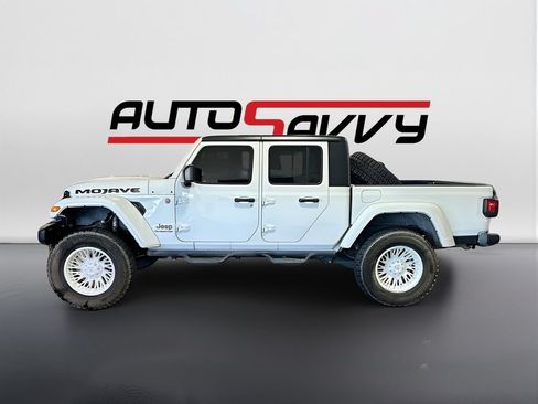 Used 2022 Jeep Gladiator Mojave w/ Trailer Tow Package AWD/4WD image 4