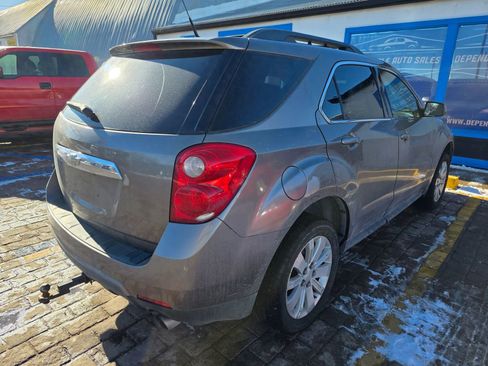 Used 2011 Chevrolet Equinox LT image 4