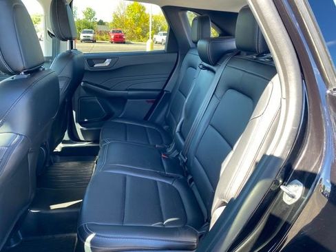 Used 2021 Ford Escape Titanium image 20