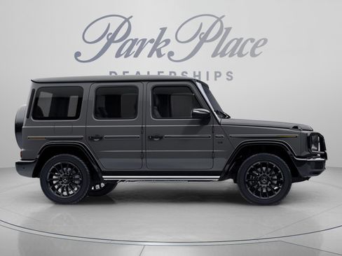 Used 2023 Mercedes-Benz G 550 image 29