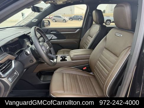 New 2026 GMC Acadia Denali Ultimate w/ LPO, Floor Liner Package AWD/4WD image 23