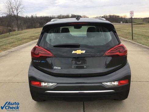 Used 2019 Chevrolet Bolt Premier w/ Infotainment Package image 4