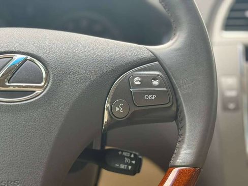 Used 2011 Lexus ES 350 image 23