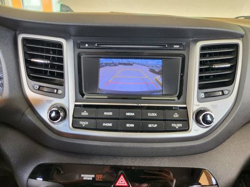 Used 2016 Hyundai Tucson SE w/ Option Group 02 AWD/4WD image 19