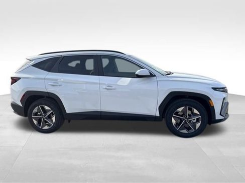 New 2026 Hyundai Tucson SEL FWD image 6