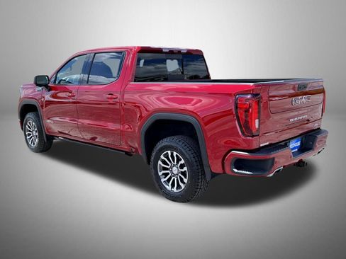 Certified 2023 GMC Sierra 1500 AT4 w/ Technology Package AWD/4WD image 9