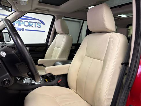 Used 2013 Land Rover LR4 HSE LUX AWD/4WD image 11